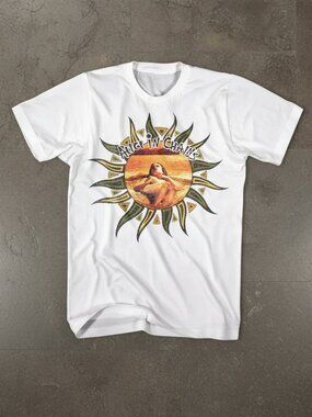 Juice in Chains Vintage Style T-Shirt | Retro Sun Graphic Tee | Unisex White
